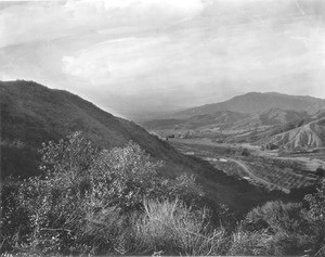 Glendale from the hills above the Eagle Rock Valley, ca.1910