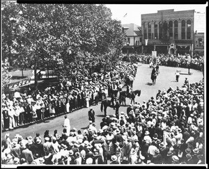 Parade near the Lugo House and around the Plaza of Los Angeles, ca.1927