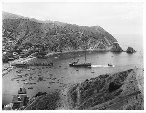 Panoramic view of Avalon Harbor, showing steamboat at center of harbor, Santa Catalina Island, ca.1910