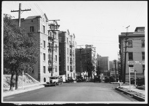 View of a pre-widened Wilshire Boulevard looking east fifty feet east of Kip Street, 1931