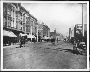 Broadway looking north from Fifth Street, the site of the first Broadway Department Store, ca.1899