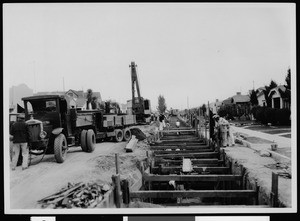 Construction of a strom drain on 66th Street and Western Avenue, 1930-1939