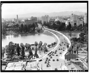 Birdseye view of the Wilshire Causeway, showing Westlake Park (later MacArthur Park), 1930-1939