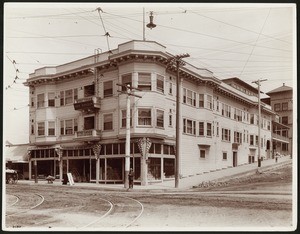 Rollin Hotel on West Third and Flower Street, ca.1900-1909