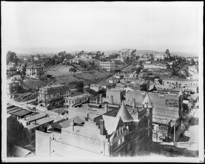 Birdseye view of Los Angeles between Broadway and Second Street looking northeast from the Third City Hall, ca.1888-1895