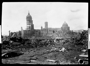 Earthquake damage to the City Hall in San Francisco