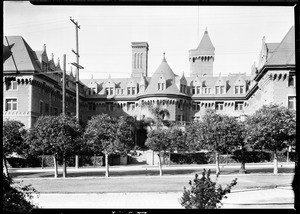 Exterior view of the Mary Andrews Clark Memorial Home for Young Women in Los Angeles, August 24, 1927