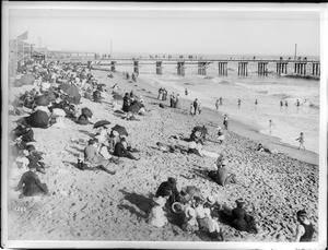 Santa Monica pier and beach in front of the North Beach bath house, ca.1905