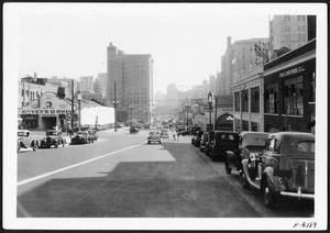 View of post-widened Wilshire Boulevard looking east fifty feet from Kip Street, 1934