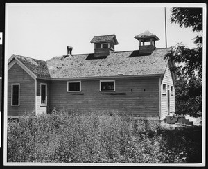 Exterior view of an old Indian School at Fort Independence, ca.1900