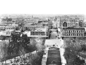 View of Mariposa Street as seen from the Court House, Fresno, 1902