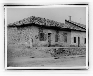 West end of the Mission San Luis Obispo de Tolosa, ca.1900