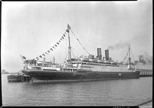 Stern and bows views of Japanese S.S. Taiyo Maru of Nippon Yusen Kaisha Line at Los Angeles Harbor, ca.1930-1939