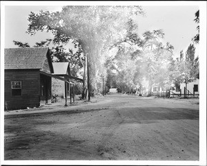 Unpaved business street in Coloma