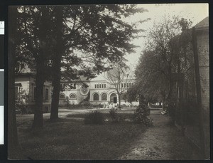 Exterior view of an unidentified building in San Jose, California, ca.1900