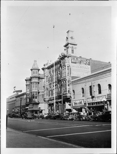 views of the U.S. Hotel at 170 North Main Street, and the Amestoy Building at 202 North Main Street, ca.1935