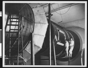 Large wind tunnel found at California Institute of Technology, ca.1920