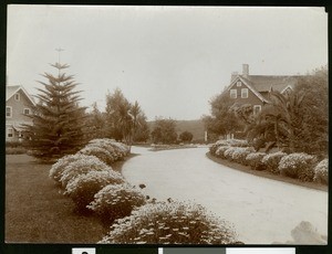 Vew of "El Roble", a home in Pasadena, ca.1900