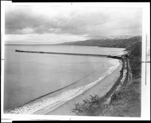 Birdseye view of the Southern Pacific Long Wharf in Santa Monica, September, 1916