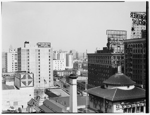 Westward view of Los Angeles from the roof of the Chamber of Commerce building, 1927