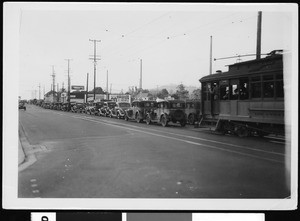 Traffic jam on an unidentified street, ca.1930