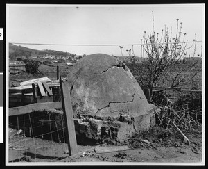 Old Horno or oven on Old Buri Buri Rancho six miles south of San Francisco, ca.1900