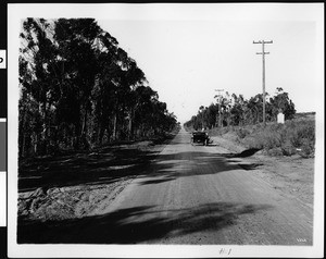 View of the El Camino Real section of highway 101 prior to development, 1914