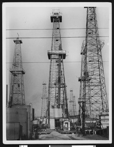 Oil derricks at the Playa del Rey oil field in Venice, ca.1925