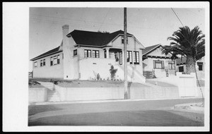 Exterior view of a bungalow