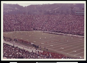 A football game between the University of Southern California and University of Wisconsin during Rose Bowl, January 1, 1963