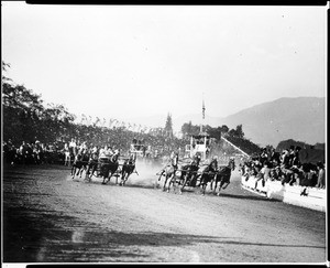 Chariot race at the Pasadena Tournament of Roses celebration, 1911