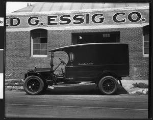 Truck operated by Broadway Department Store, ca.1920