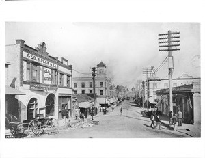 View looking north along Beacon Street in San Pedro, ca.1905