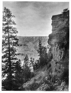 Starting down the Bright Angel Trail in the Grand Canyon, ca.1900-1930