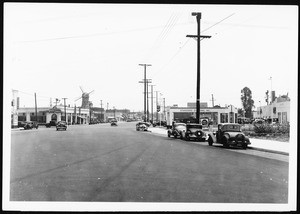 Olympic Boulevard east of Crenshaw Boulevard after construction, August 10, 1937