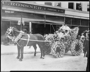 Horse-drawn float in La Fiesta Parade, Los Angeles, ca.1906