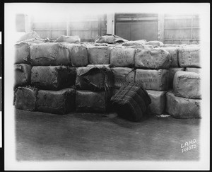 Shipment of Malay raw rubber at Los Angeles Harbor, December 1934