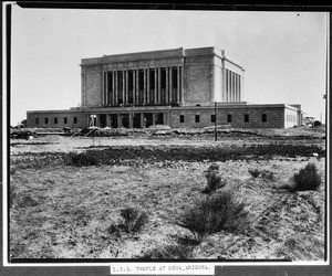 Exterior view of the Mormon temple in Mesa, Arizona