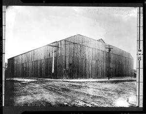 Exterior view of Naud Junction Arena used for boxing, ca.1910