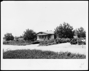 Exterior view of a one-story bungalow in Los Angeles, January 1929