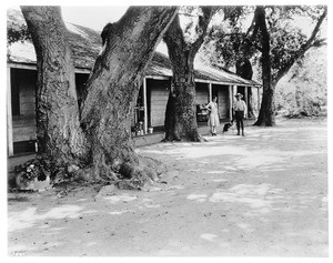 Exterior view of the Oak Grove Stage Station on the Warner Ranch, San Diego, ca.1900-1924