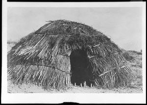 Exterior view of a Paiute Indian hut in Inyo County, ca.1900