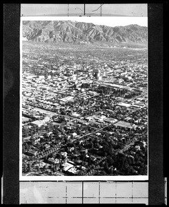 Birdseye view of Pasadena, looking north over the city, ca.1914