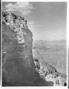 On the Grand View Trail, Grand Canyon, looking east, 1900-1930