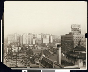 Birdseye view of Los Angeles showing the Examiner building