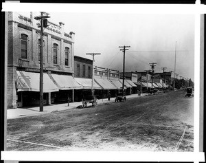 Citrus Avenue looking north from Badillo Street, Covina, CA, ca.1908