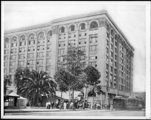 Pacific Electric Depot on Sixth Street, ca.1903