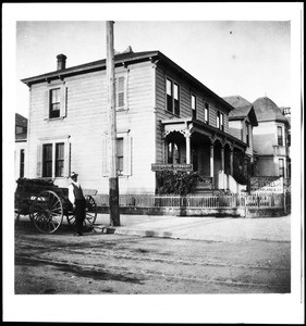 Exterior view of an osteopathy infirmary on the corner of Fifth Street and Hill Street in Los Angeles