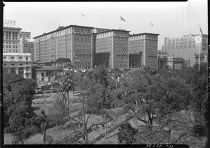 View of Pershing Square with the Biltmore Hotel in the background, Los Angeles, ca.1930