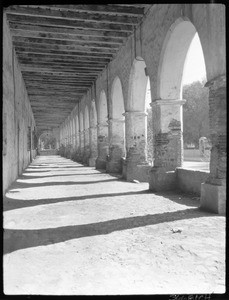 Covered walkway at Mission San Fernando